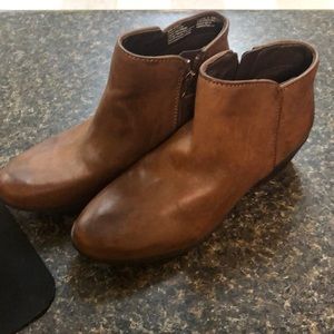 Women’s Boots Brand New Never Been Wore